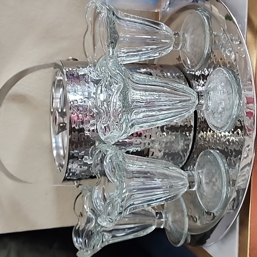 Vintage Ice-cream Sundae Glasses (4)